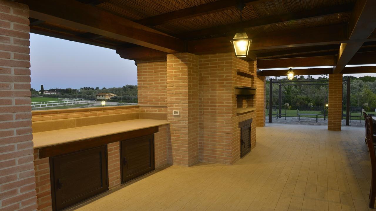 Agriturismo Deni Apartment Cenaia Exterior photo