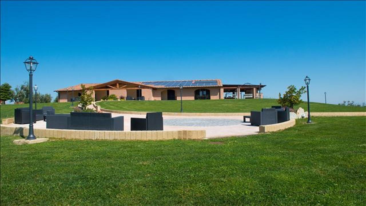 Agriturismo Deni Apartment Cenaia Exterior photo